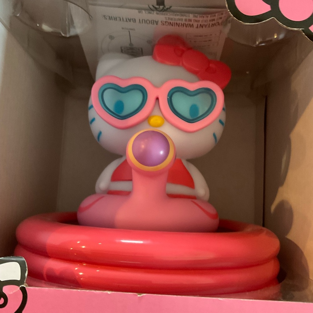 NIB Hello Kitty Pool Mood Light - Picture 3 of 6